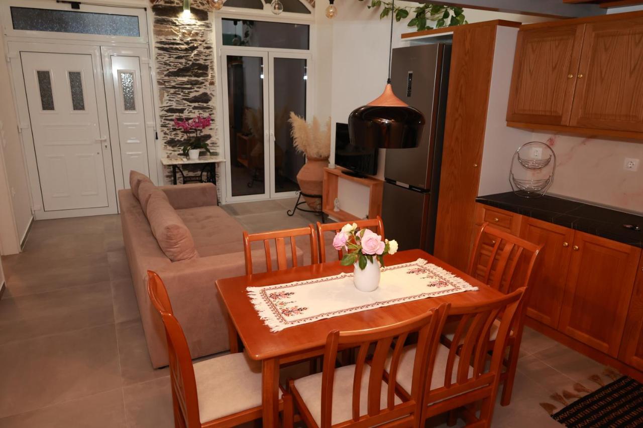 Cane'S Family Guest House بلوماريوس المظهر الخارجي الصورة