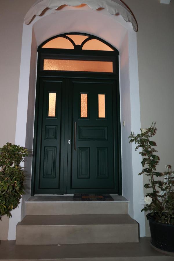 Cane'S Family Guest House بلوماريوس المظهر الخارجي الصورة